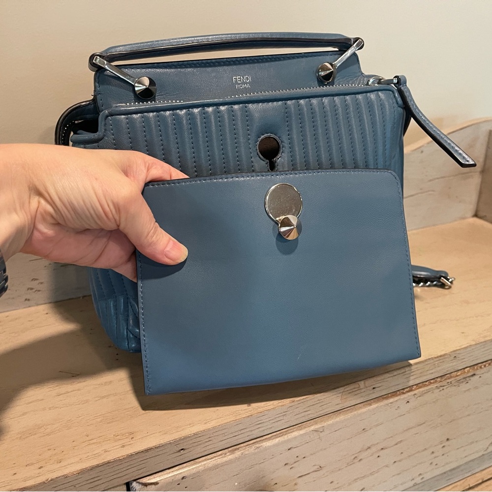 Fendi Dotcom Lambskin medium blue - Picture 9 of 11